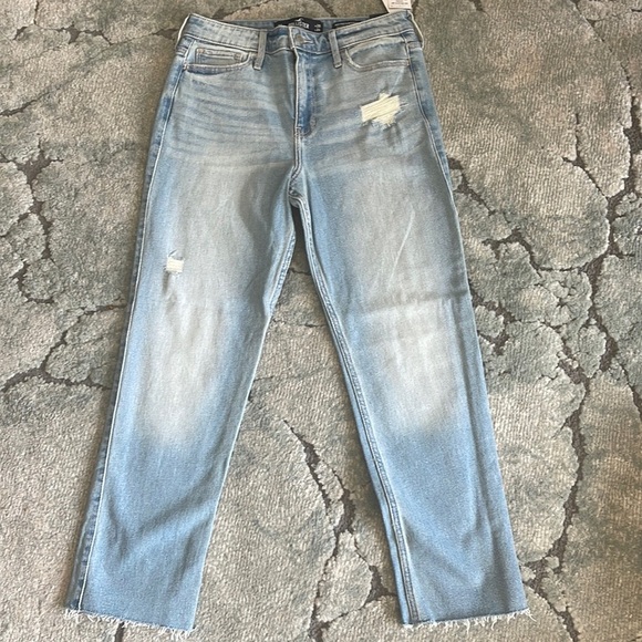 Hollister High Rise Slim Straight Jeans - Picture 1 of 7